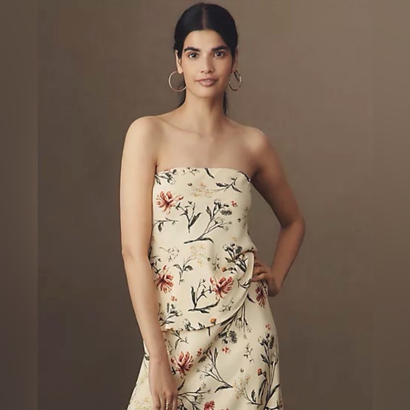 Anthropologie Tops - By Anthropologie Silky Waves Strapless Woven Blouse